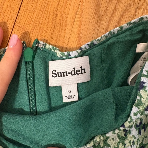 Green floral Sunday best skirt. - Picture 3 of 4